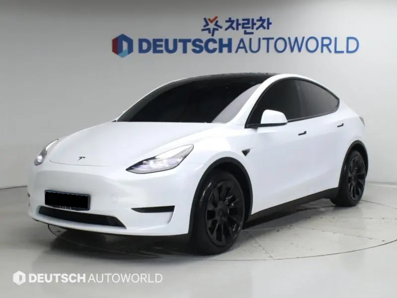 Tesla Model Y 2020, арт. KR-3639251 — фото 1