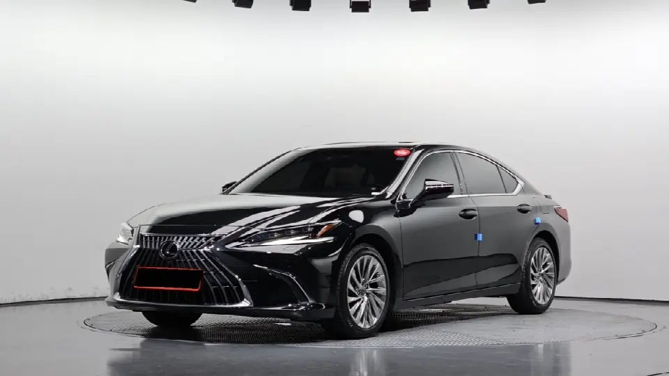 Lexus ES 2018, арт. KR-3639656 — фото 1