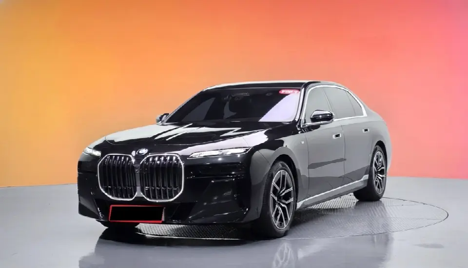BMW 7 Series 2022, арт. KR-3640571 — фото 1
