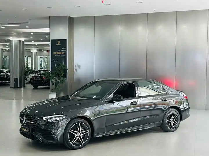 Mercedes-Benz C-Class 2023, арт. CN-3641329 — фото 1