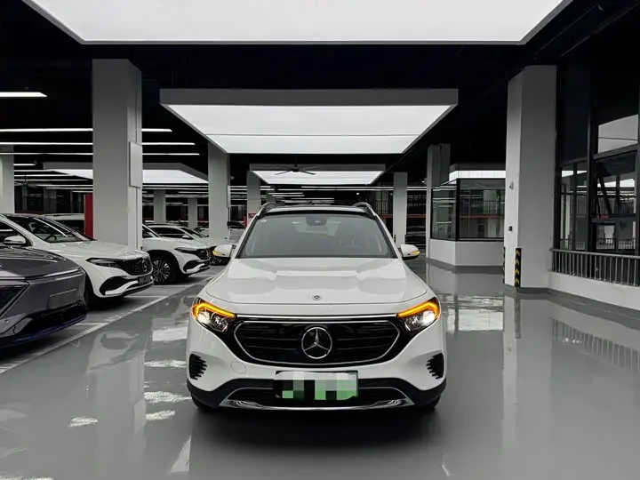 Mercedes-Benz EQB 2023, арт. CN-3641841 — фото 1
