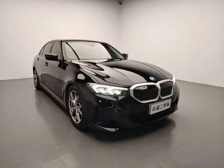 BMW i3 2022, арт. CN-3641861 — фото 1