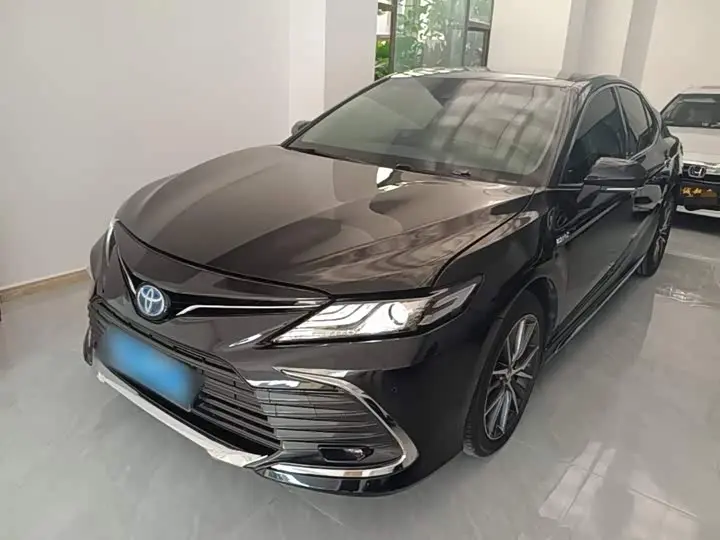 Toyota Camry 2023, арт. CN-3642026 — фото 1