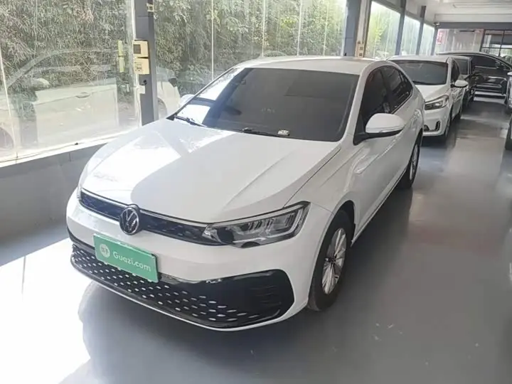 Volkswagen Lavida 2023, арт. CN-3642136 — фото 1