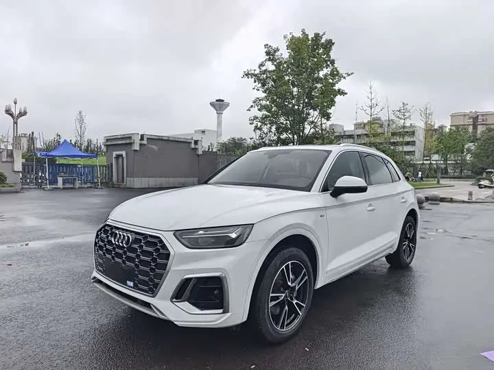Audi Q5L 2024, арт. CN-3642554 — фото 1