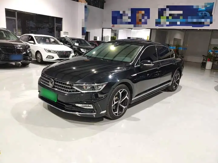 Volkswagen Magotan 2023, арт. CN-3642671 — фото 1