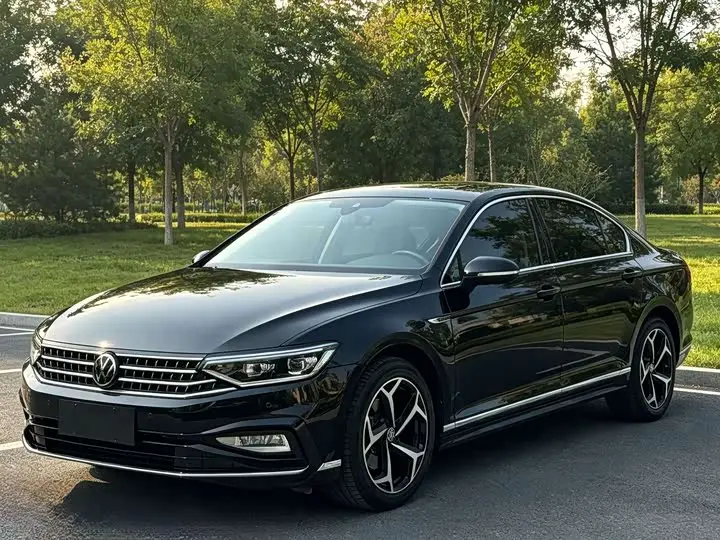Volkswagen Magotan 2023, арт. CN-3642813 — фото 1