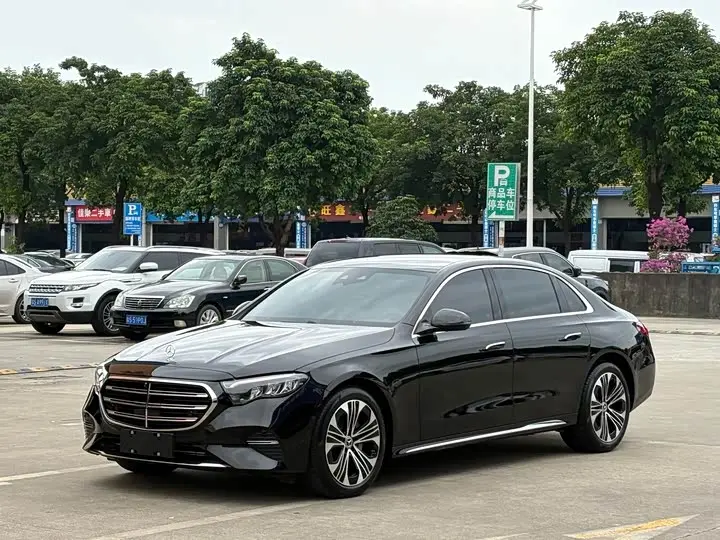 Mercedes-Benz E-Class 2026, арт. CN-3642910 — фото 1