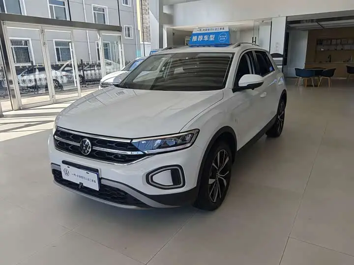 Volkswagen T-Roc 2026, арт. CN-3643109 — фото 1