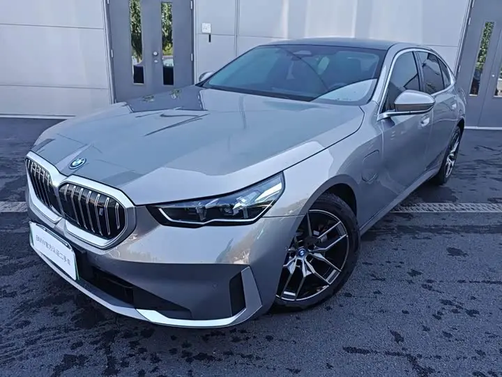 BMW i5 2025, арт. CN-3643405 — фото 1