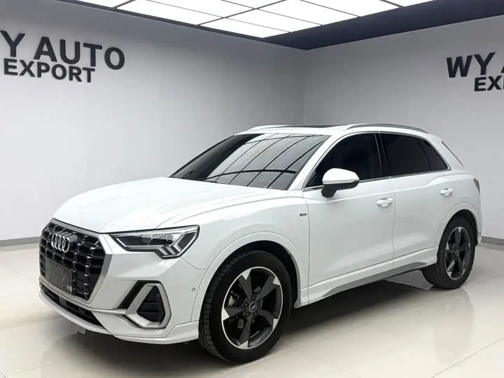 Audi Q3 2022, арт. CN-3643515 — фото 1