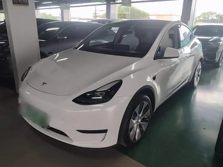Tesla Model Y 2023, арт. CN-3644534 — фото 1