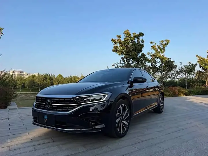 Volkswagen Passat 2025, арт. CN-3645198 — фото 1