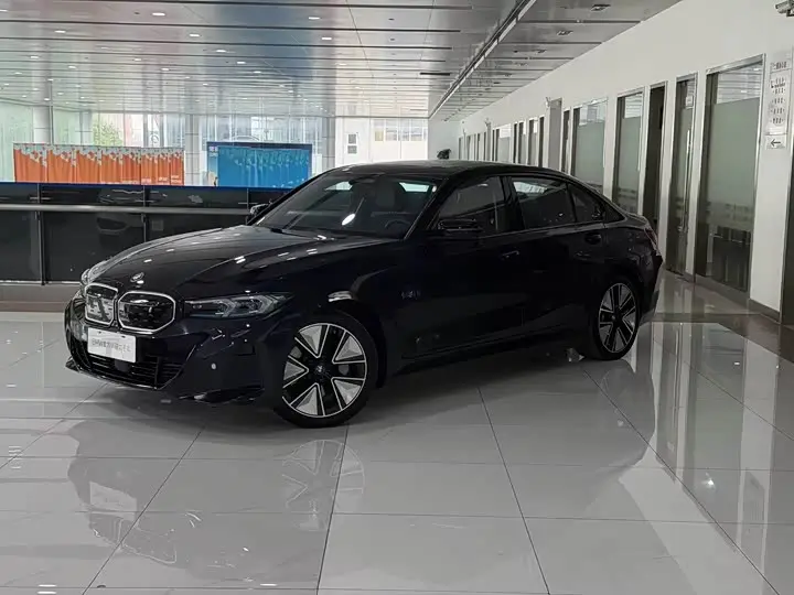 BMW i3 2023, арт. CN-3645310 — фото 1