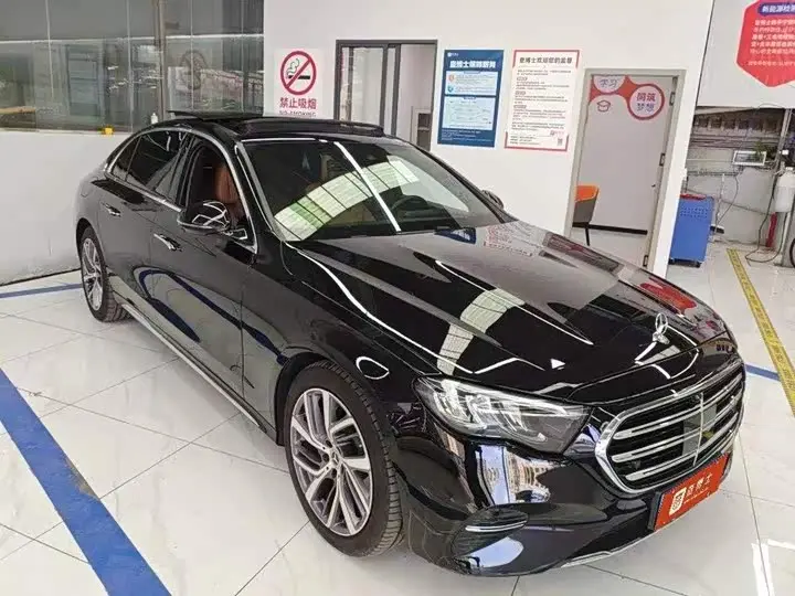 Mercedes-Benz E-Class 2024, арт. CN-3645331 — фото 1