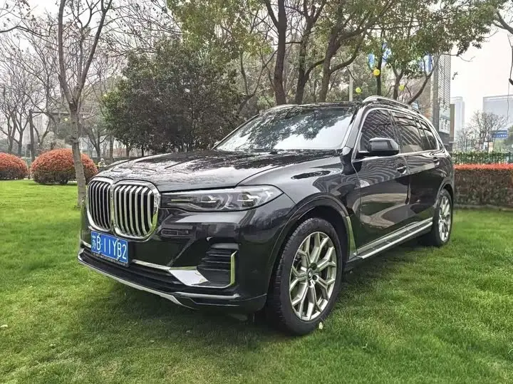 BMW X7 2023, арт. CN-3645688 — фото 1