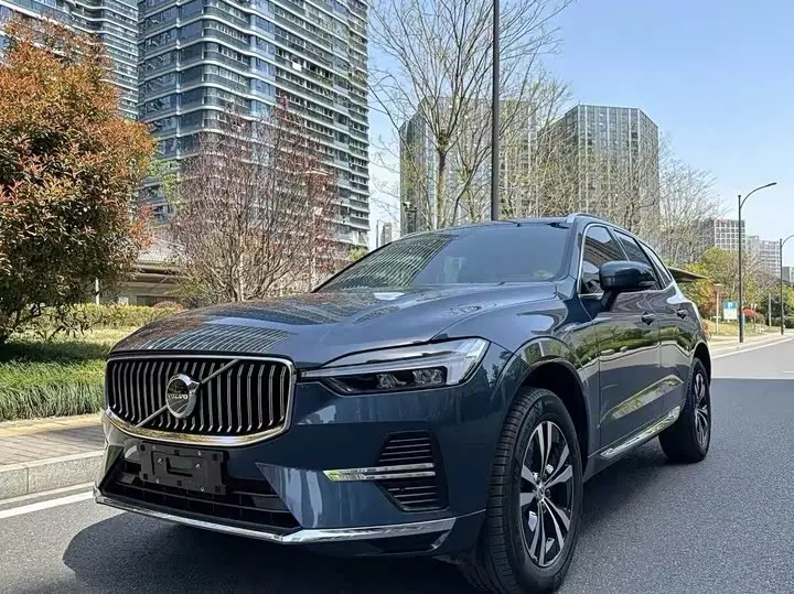 Volvo XC60 2023, арт. CN-3645693 — фото 1