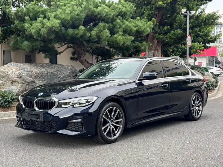 BMW 3 Series 2022, арт. CN-3645753 — фото 1