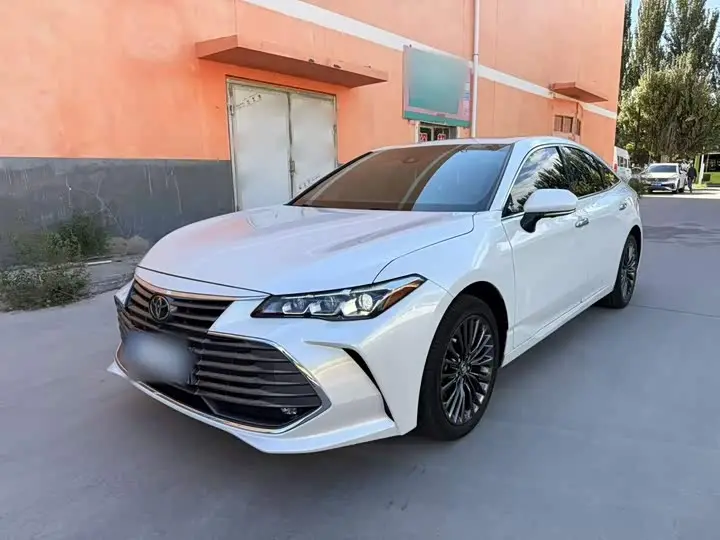 Toyota Avalon 2022, арт. CN-3645845 — фото 1