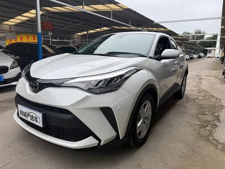 Toyota C-HR 2022, арт. CN-3645988 — фото 1