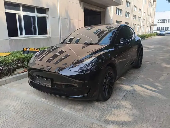 Tesla Model Y 2022, арт. CN-3648581 — фото 1