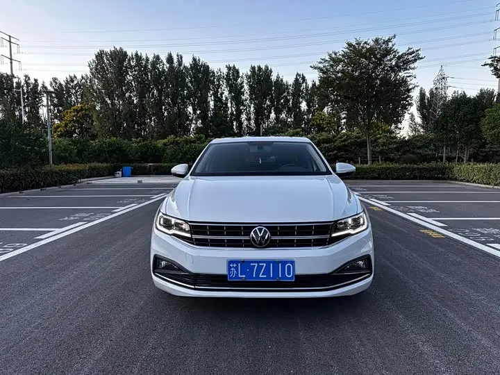 Volkswagen Bora 2021, арт. CN-3648719 — фото 1