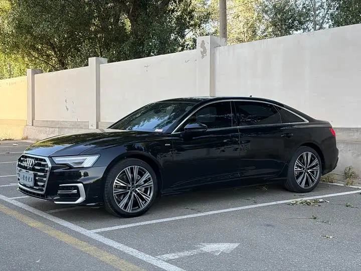 Audi A6L 2025, арт. CN-3648792 — фото 1