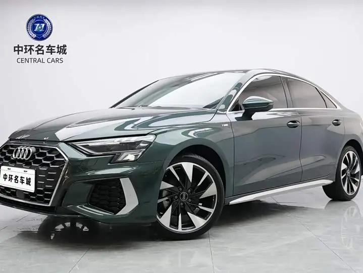 Audi A3 2024, арт. CN-3648833 — фото 1