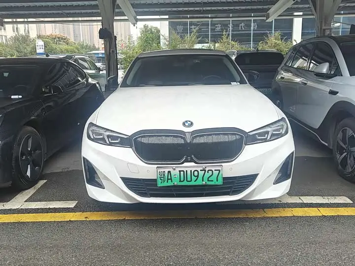 BMW i3 2022, арт. CN-3649596 — фото 1