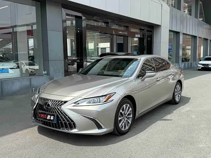 Lexus ES 2022, арт. CN-3649753 — фото 1