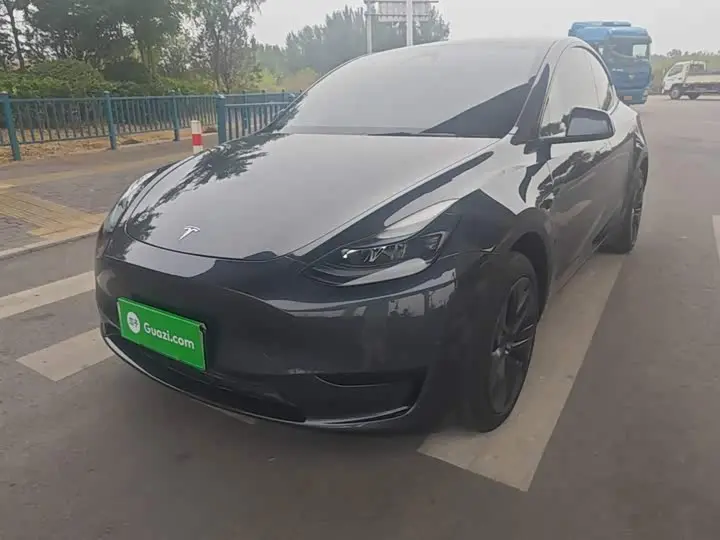Tesla Model Y 2024, арт. CN-3650404 — фото 1