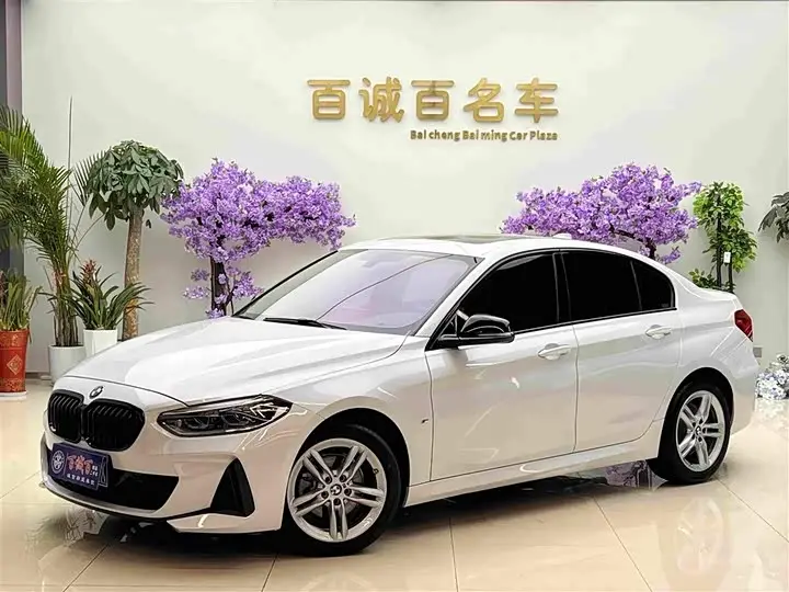 BMW 1 Series 2022, арт. CN-3651162 — фото 1