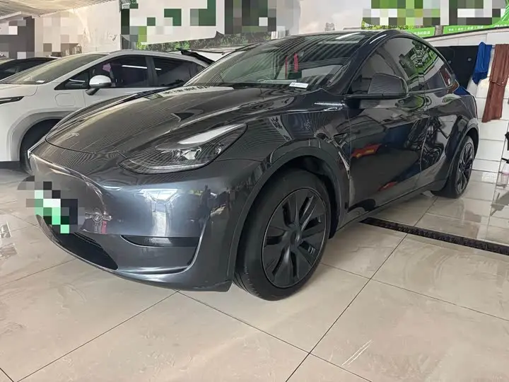 Tesla Model Y 2024, арт. CN-3651349 — фото 1