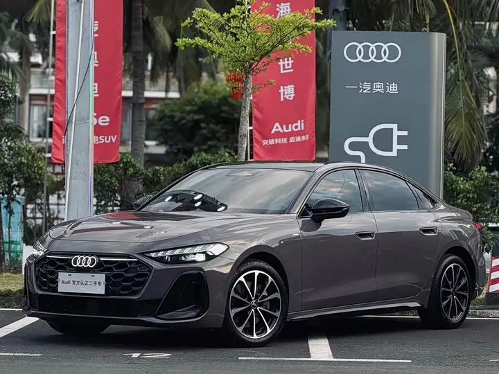 Audi A5L 2026, арт. CN-3651599 — фото 1