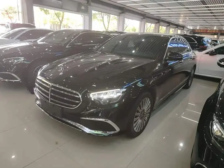 Mercedes-Benz E-Class 2023, арт. CN-3651947 — фото 1