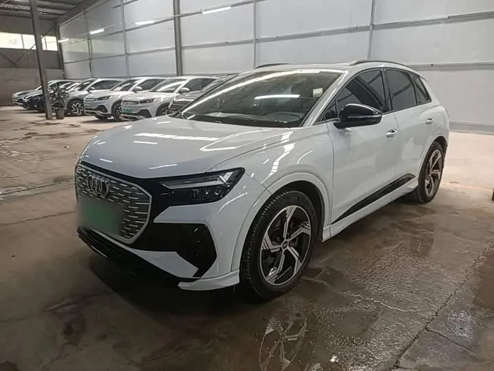 Audi Q4 e-tron 2023, арт. CN-3652261 — фото 1