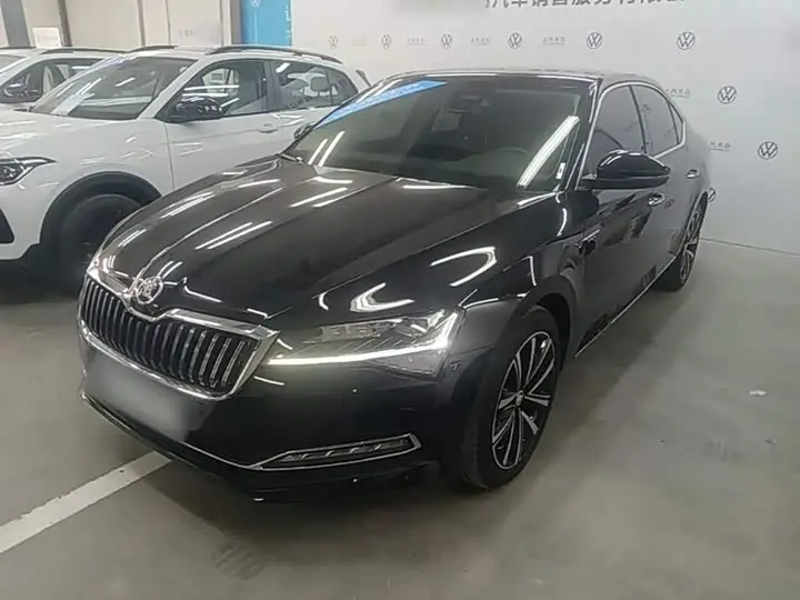Skoda Superb 2024, арт. CN-3653139 — фото 1