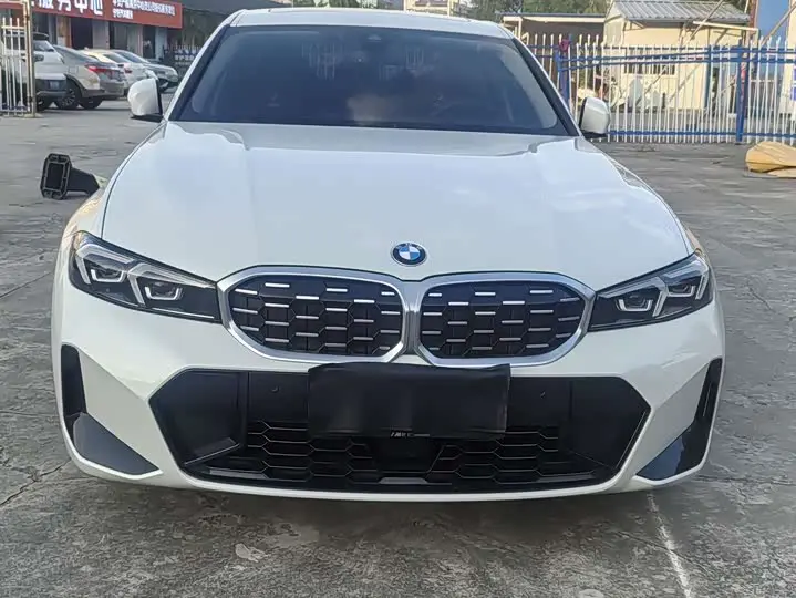 BMW 3 Series 2025, арт. CN-3653532 — фото 1