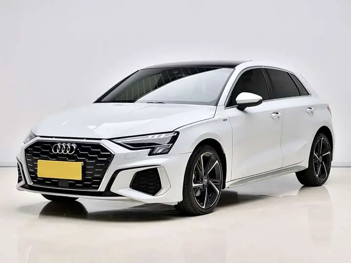 Audi A3 2023, арт. CN-3653774 — фото 1