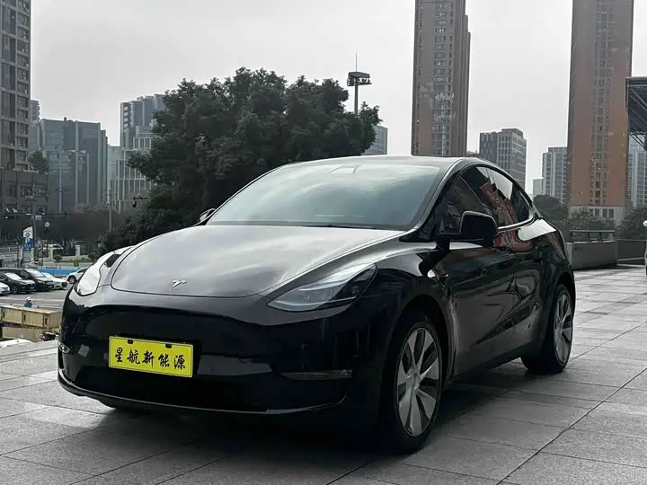 Tesla Model Y 2022, арт. CN-3653825 — фото 1