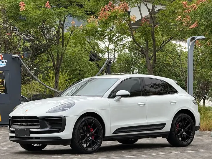 Porsche Macan 2023, арт. CN-3654270 — фото 1