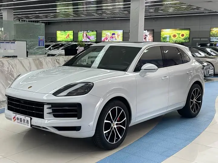 Porsche Cayenne 2024, арт. CN-3654579 — фото 1