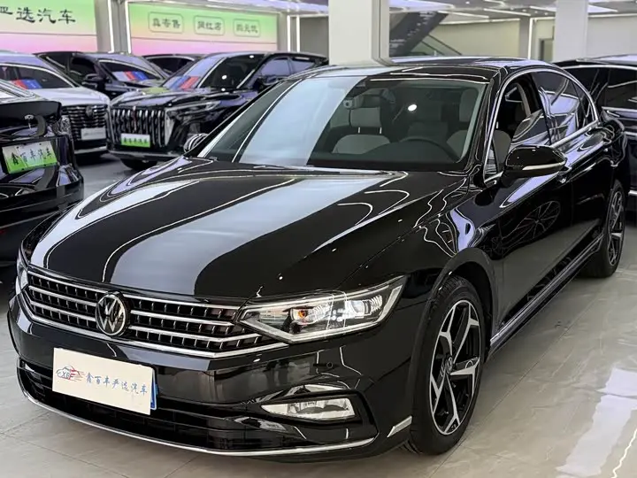 Volkswagen Magotan 2025, арт. CN-3654642 — фото 1