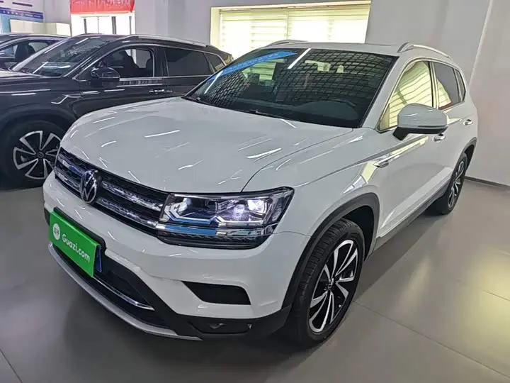 Volkswagen Tharu 2022, арт. CN-3655040 — фото 1