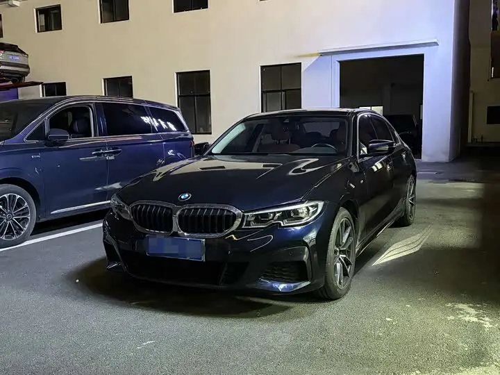 BMW 3 Series 2022, арт. CN-3655546 — фото 1