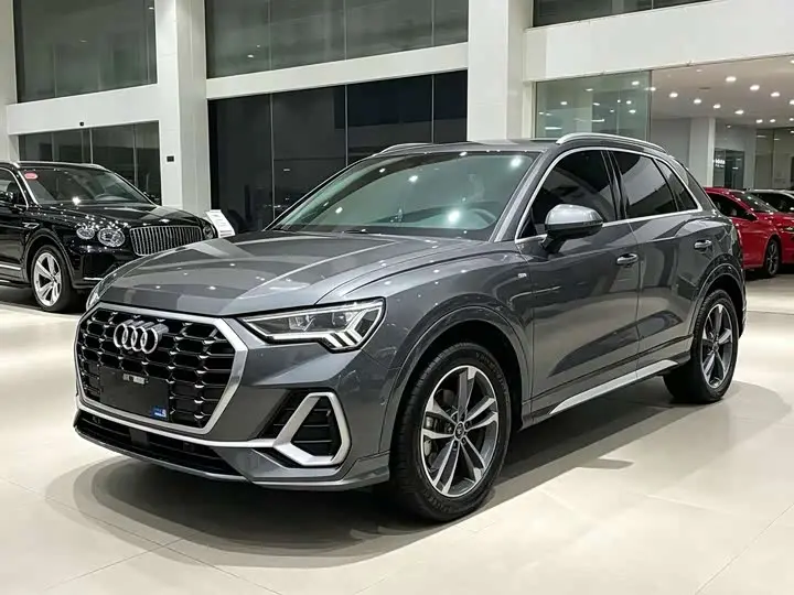 Audi Q3 2022, арт. CN-3655851 — фото 1