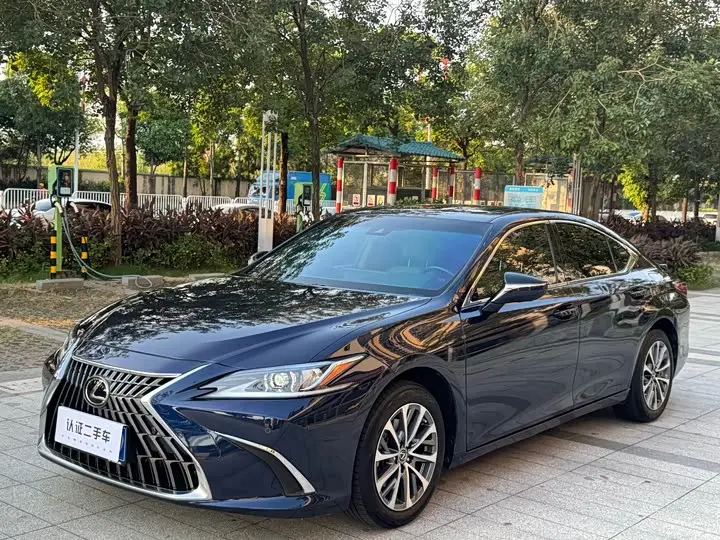 Lexus ES 2023, арт. CN-3656413 — фото 1