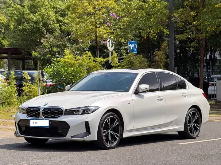 BMW 3 Series 2023, арт. CN-3657137 — фото 1