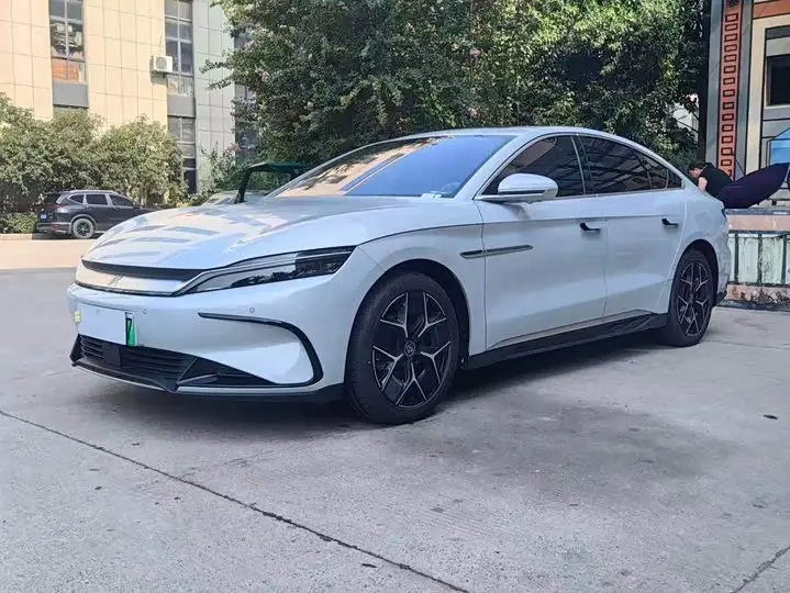 BYD Han 2024, арт. CN-3657335 — фото 1