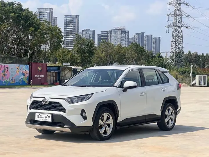 Toyota RAV4 2023, арт. CN-3657408 — фото 1